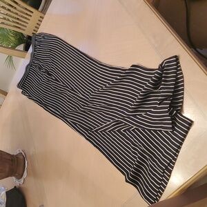 Womens Black & White  Striped Pants, Cool & Flowy Fabric Dress Them Up Or Down.